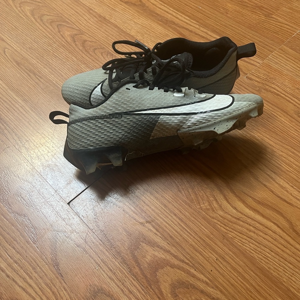 Nike -Men football cleats Sz 10 Vapor edge 360 Just in time for football season! - Picture 3 of 4